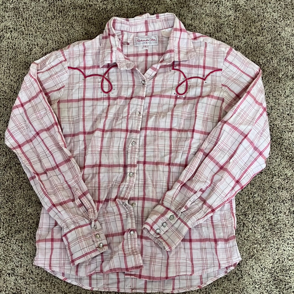 Snap on western shirt